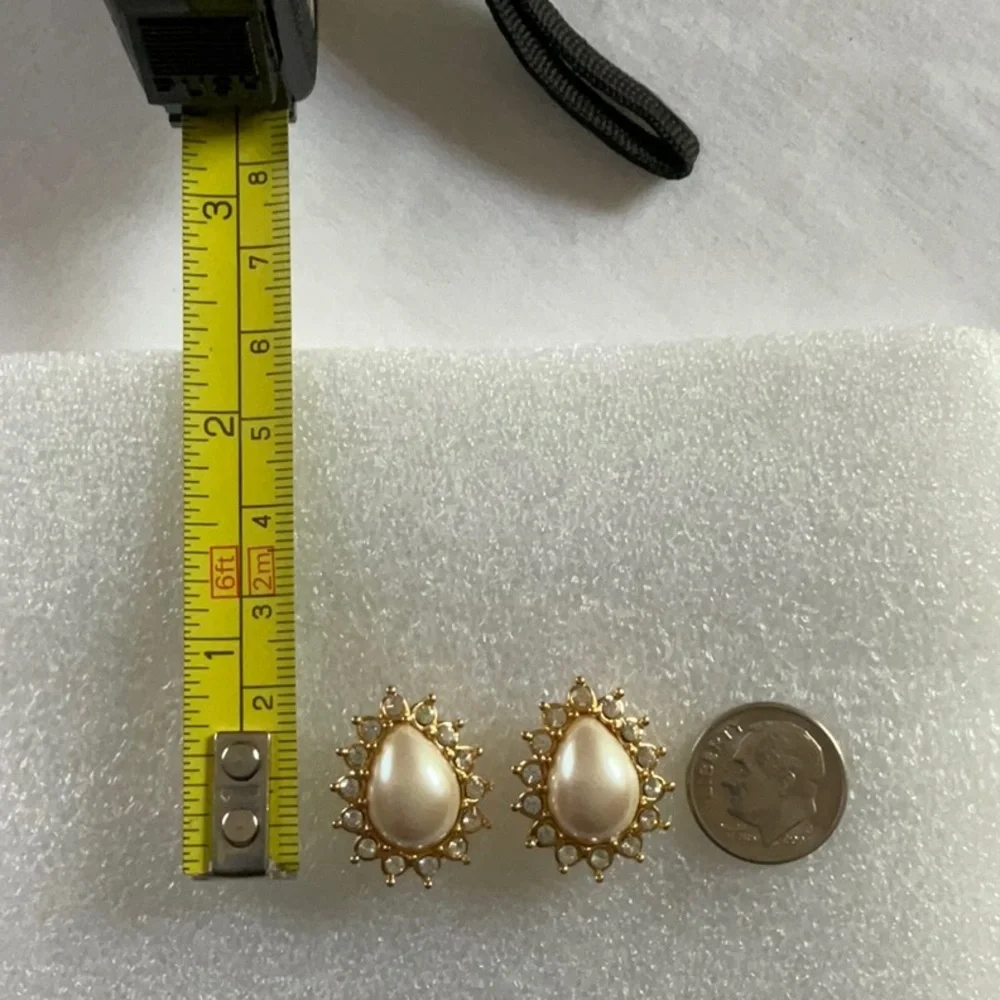 Vintage Pear Shaped Faux Pearl and Crystal Earrings - Picture 5 of 8